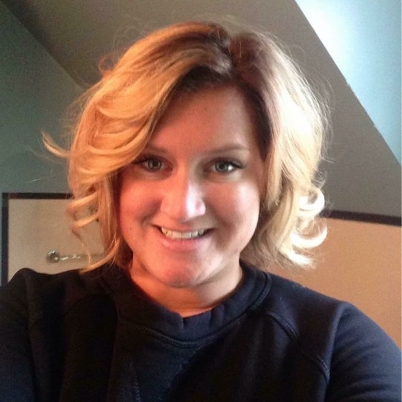 Meet your Posher, Victoria - Picture 1 of 1